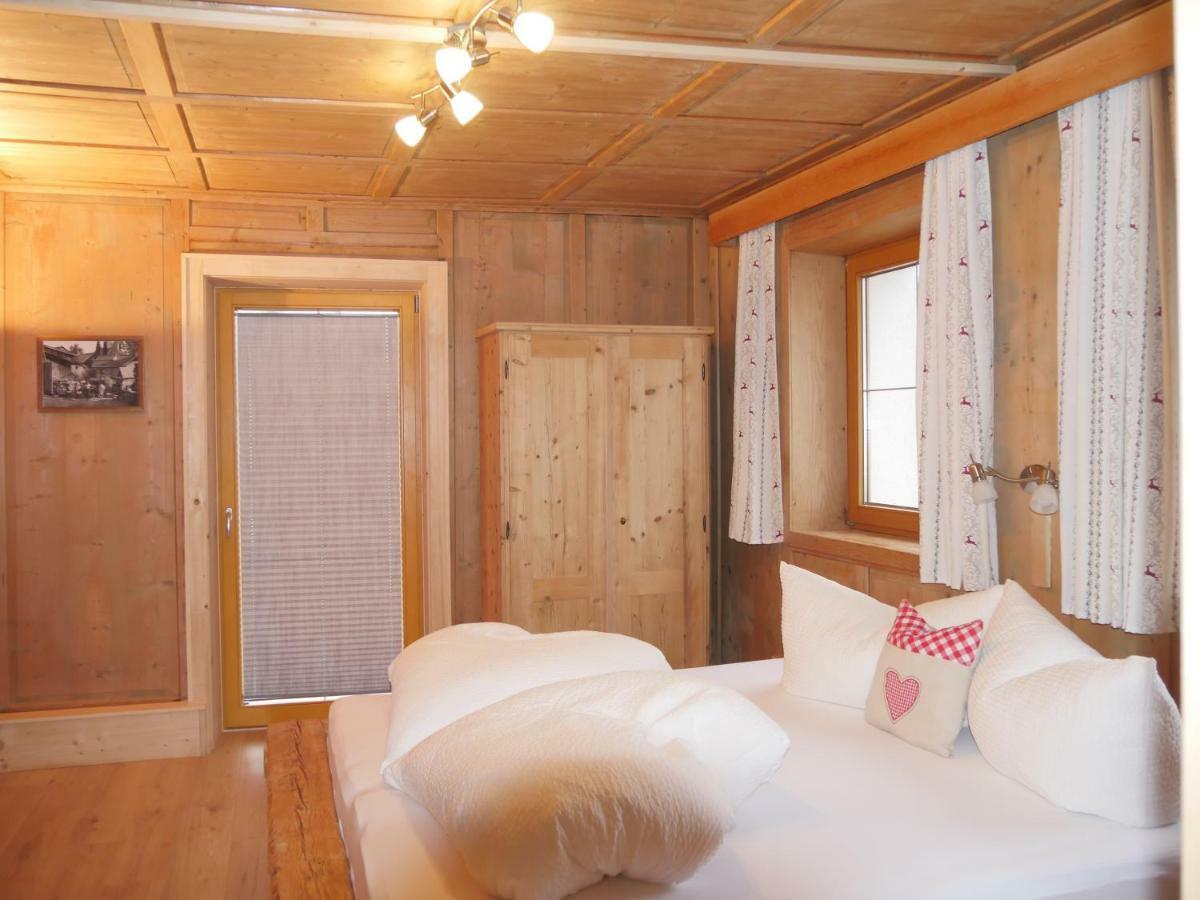 Appartement Haus Dilitz-Theiner - Bachbluete à Nauders Extérieur photo